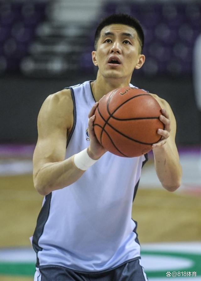 体育APP下载-爵士翻盘福建队，郭艾伦带队取胜