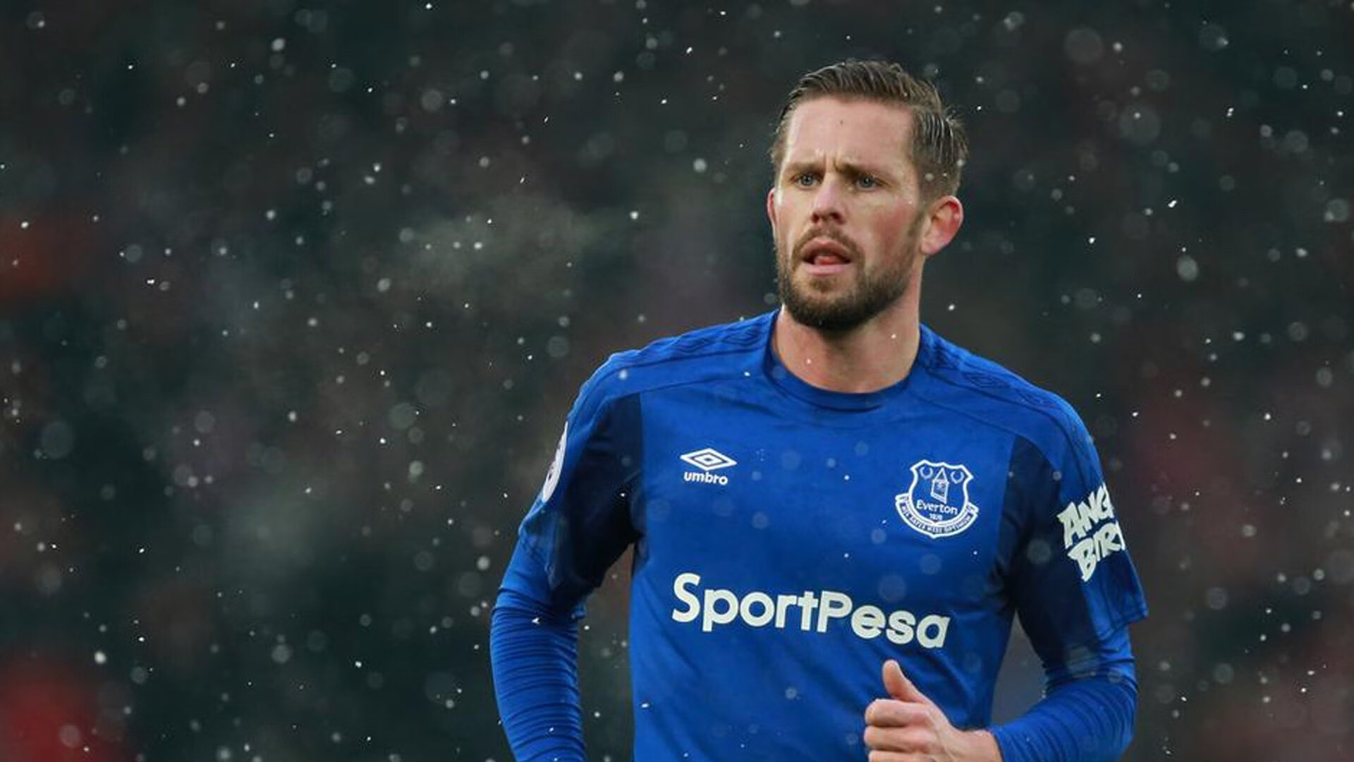 跨越时空的传奇，武切维奇在西决生死战中如何成为开拓者的救世主