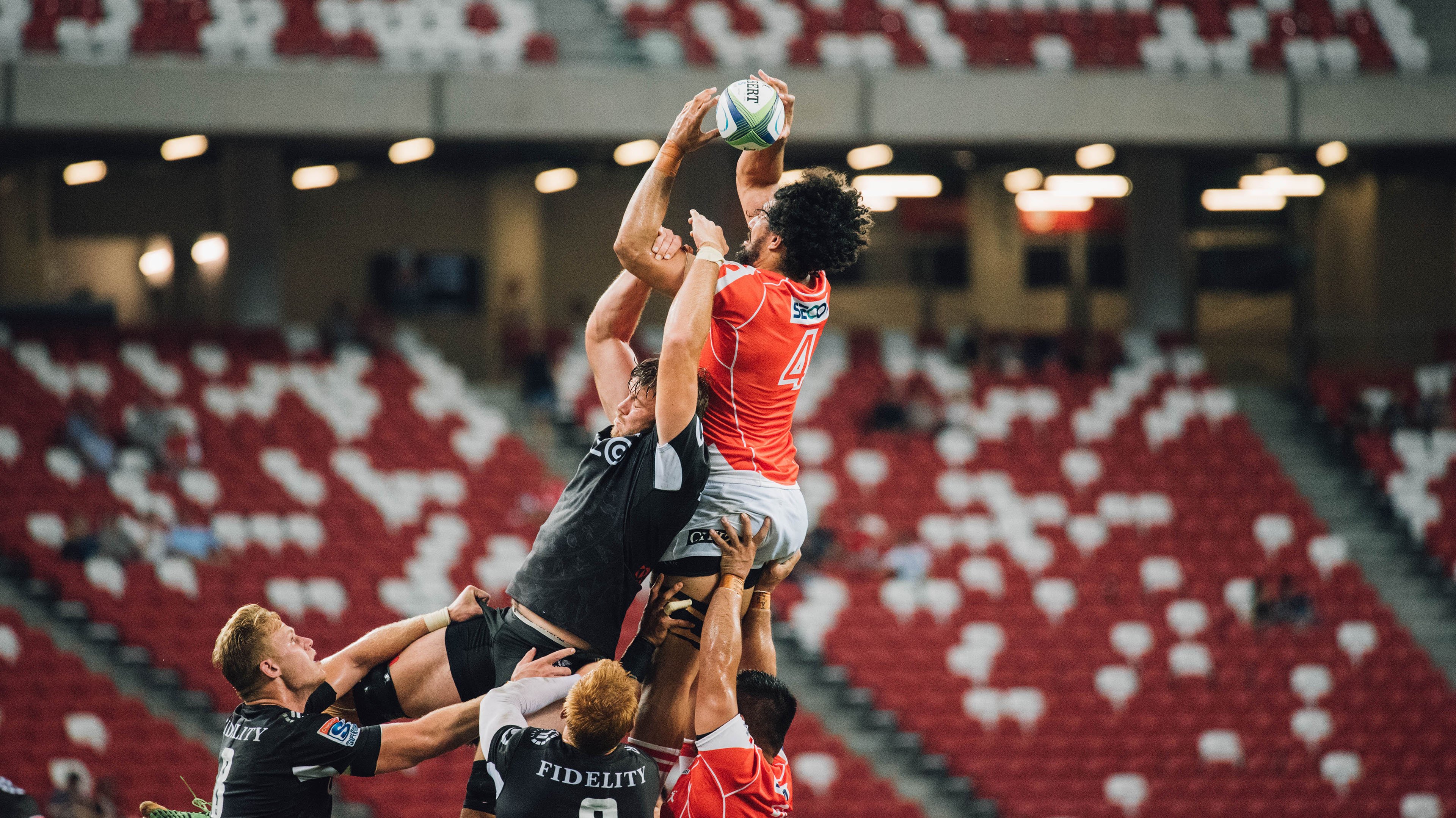 当东方不败遭遇西方极速,步行者用三分钟改写篮球叙事