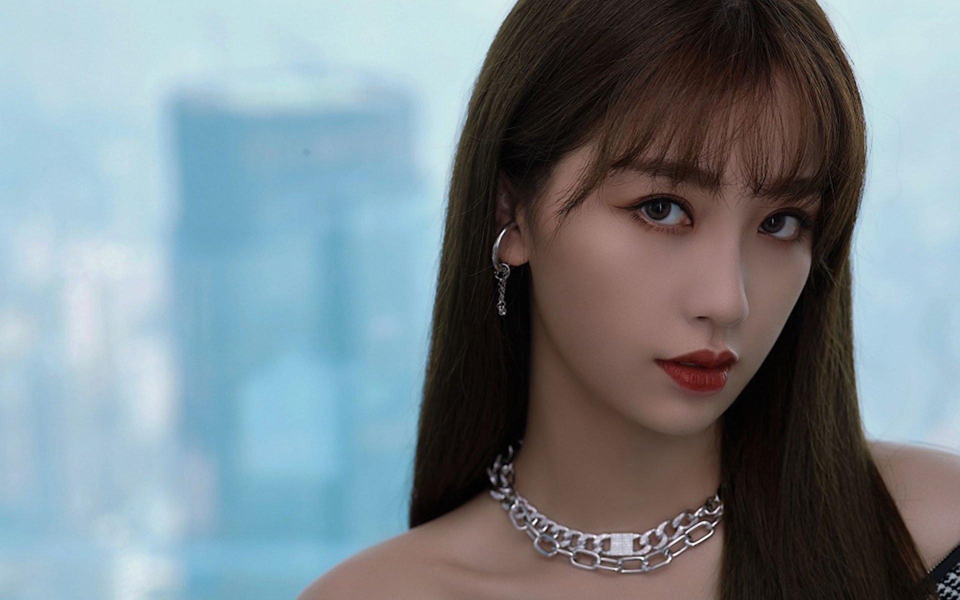 平台-平行宇宙的交汇点，当文班亚马同时统治NBA与欧冠的夜晚